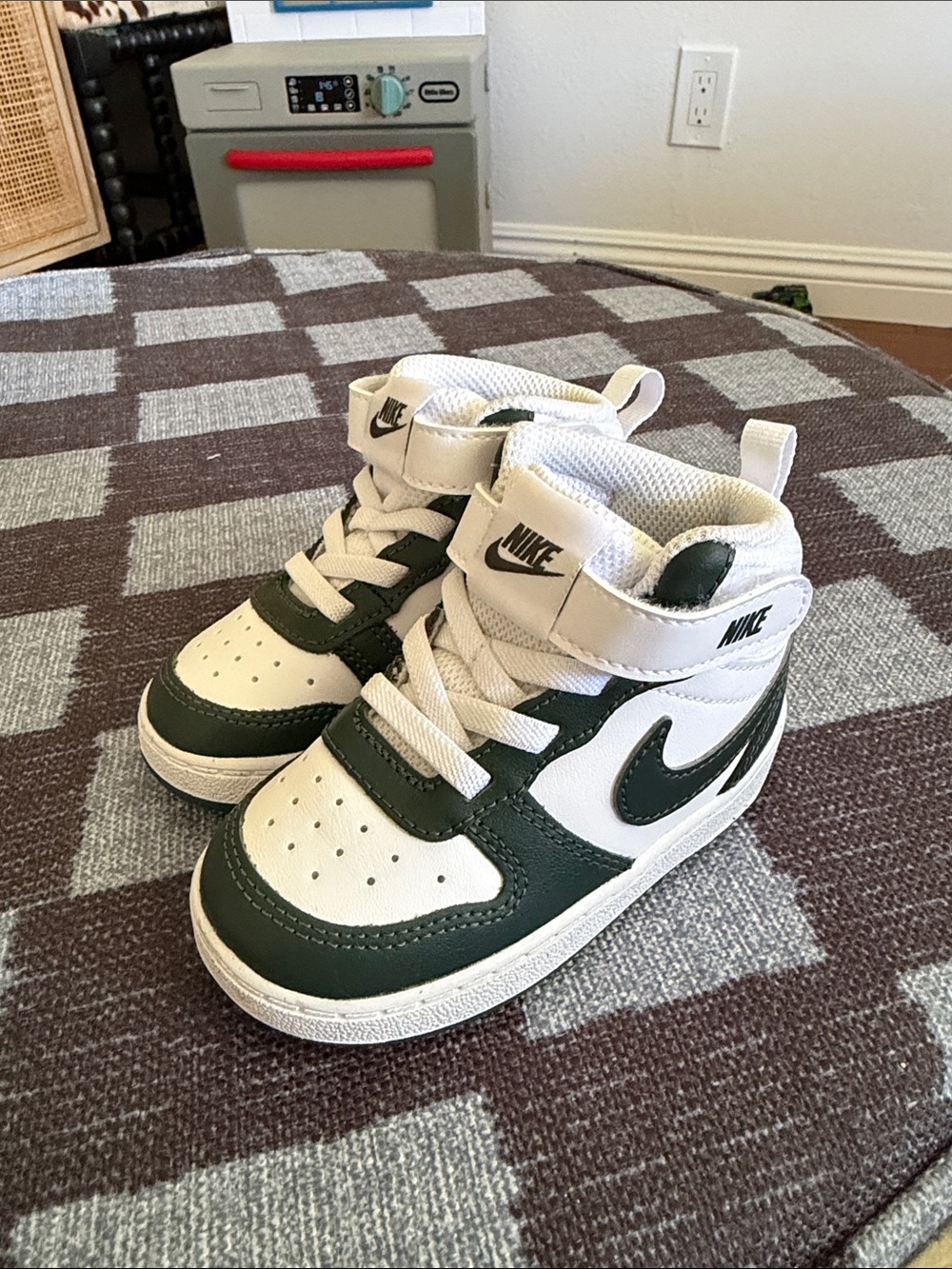Nike Kids Mid-Top Sneakers in White and Dark Green